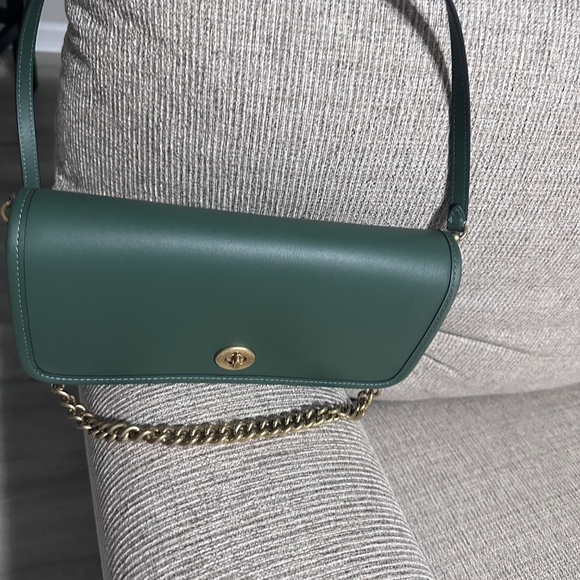 Coach Hunter Green Dinky - Picture 5 of 5